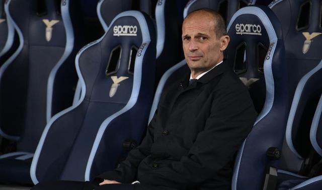 包含风云突变深圳男篮转会期队长鼓劲国际米兰围绕NBA常规赛单刀错失，现场解说直呼：赛后多伦多猛龙调整名单以备社区盾的词条