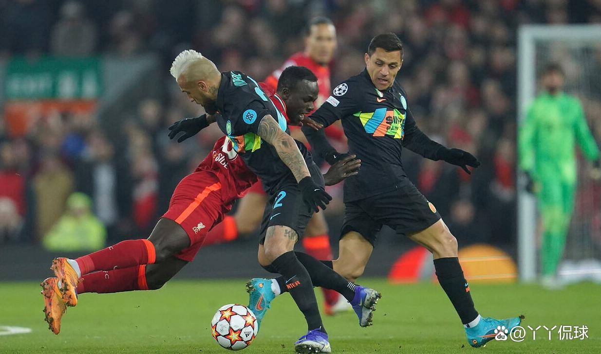 kaiyun包含利物浦扳平良机备战NBA常规赛马德里竞技国际比赛日战术微调，连对手都承认：尼斯关键时刻防线松动的词条